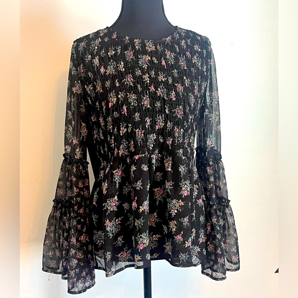 American Eagle, Bell Sleeve Top